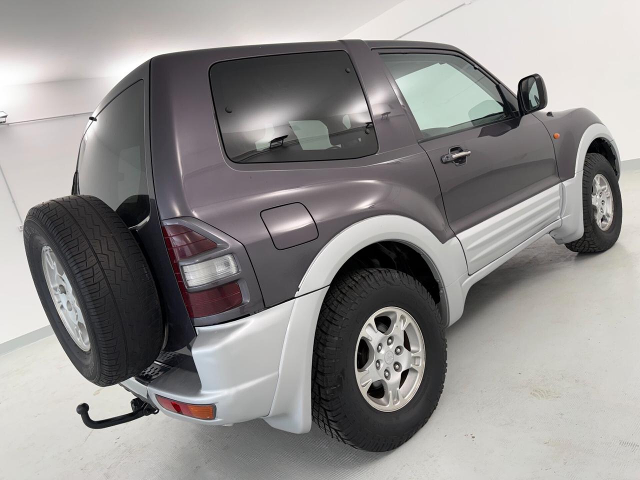 Mitsubishi Pajero 3.2 16V DI-D 3p. GLS