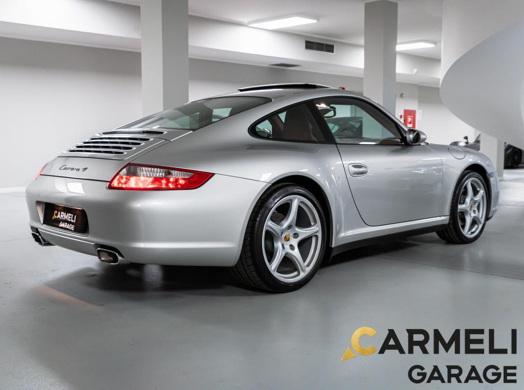 Porsche 911 V Carrera 997 2004 Coupe 997 Carrera 4 Coupé