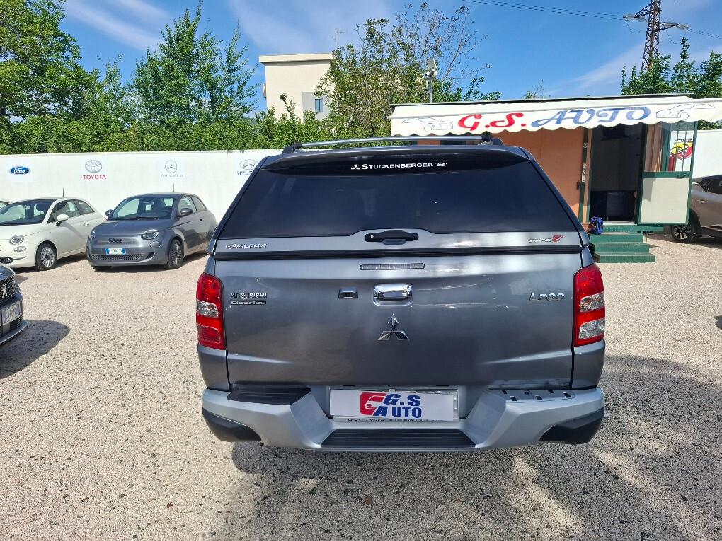 Mitsubishi L200 2.4 DI-D/154CV Double Cab Invite