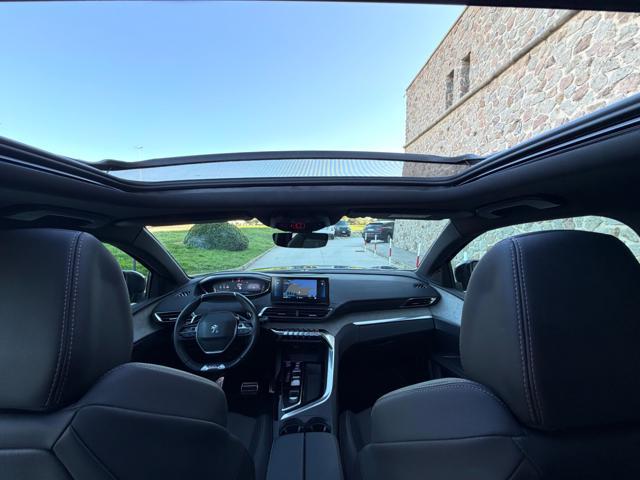 PEUGEOT 3008 HDi 130CV GT AUTO+TETTO APRIB+PELLE+18+RCAM+2PDC