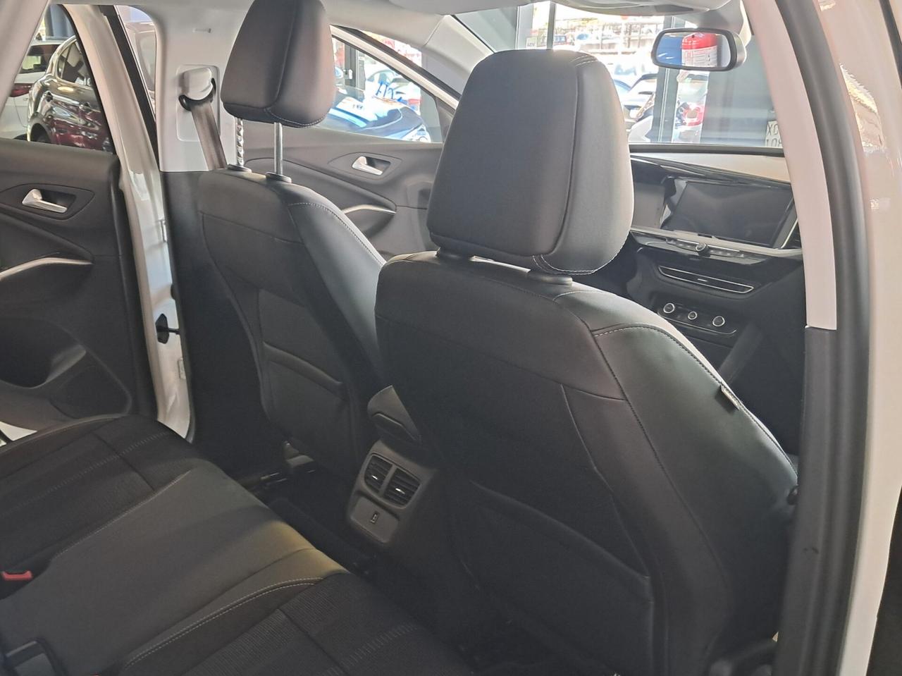 Opel Grandland 1.5 diesel aut. Business Elegance