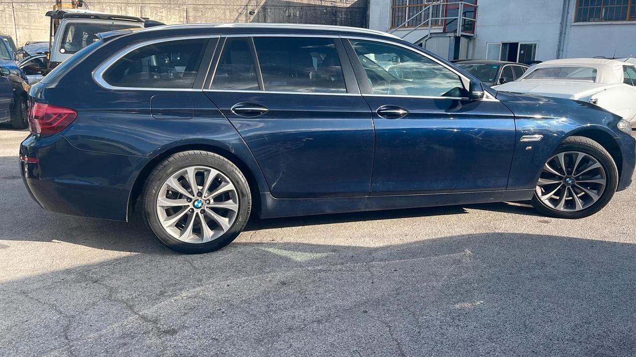 Bmw 525 525d xDrive Luxury