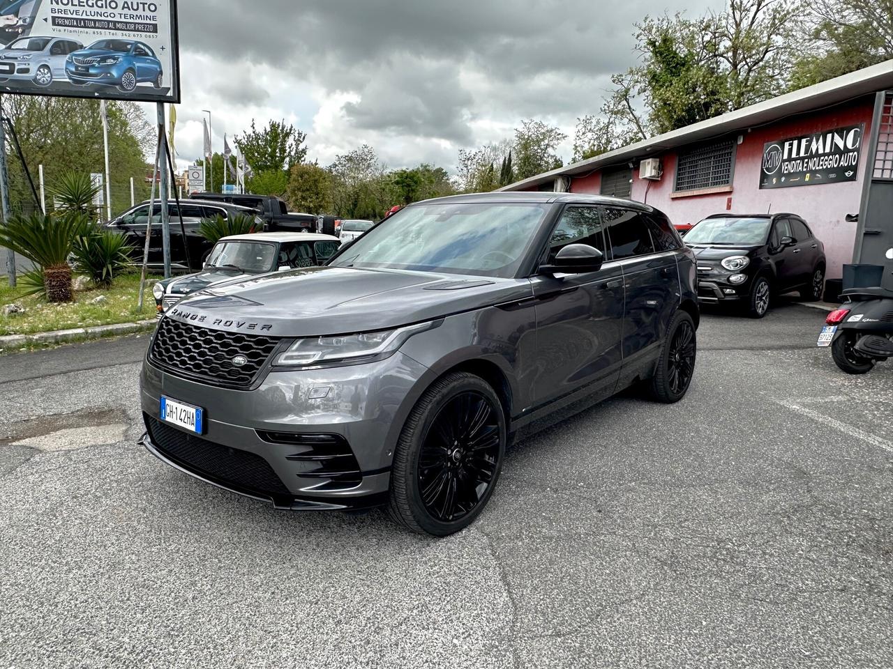 Land Rover Range Rover Velar Range Rover Velar 2.0D I4 240 CV R-Dynamic HSE Black Edition