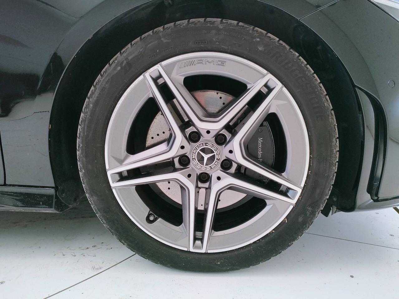 Mercedes-Benz CLA Coupe - C118 - CLA Coupe 200 d Premium 4matic auto