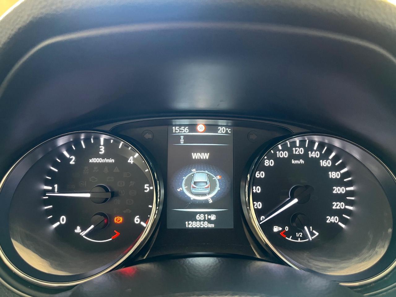 Nissan Qashqai 1.5 dCi N-Connecta