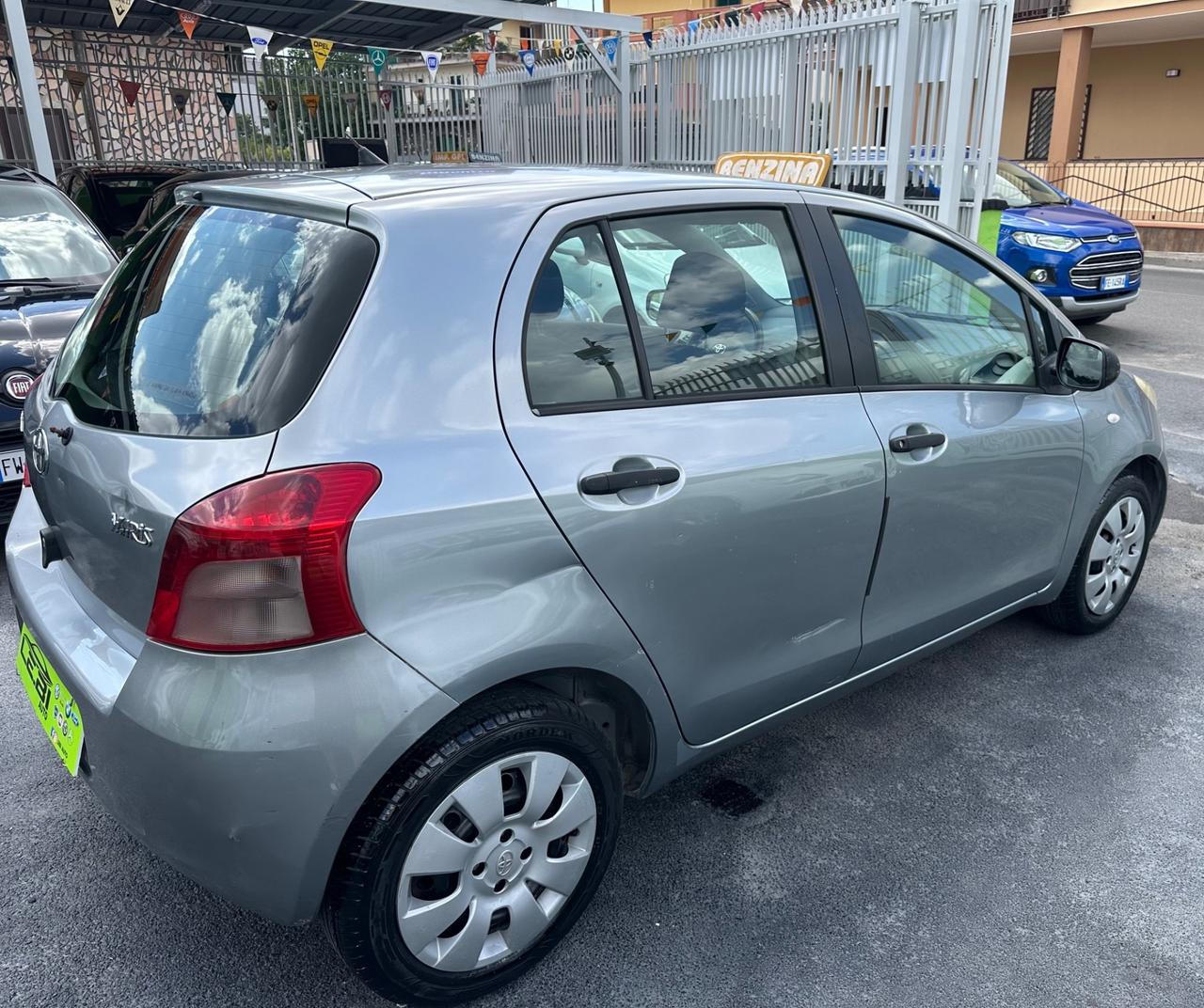 Toyota Yaris 1.0 5 porte Sol 2006