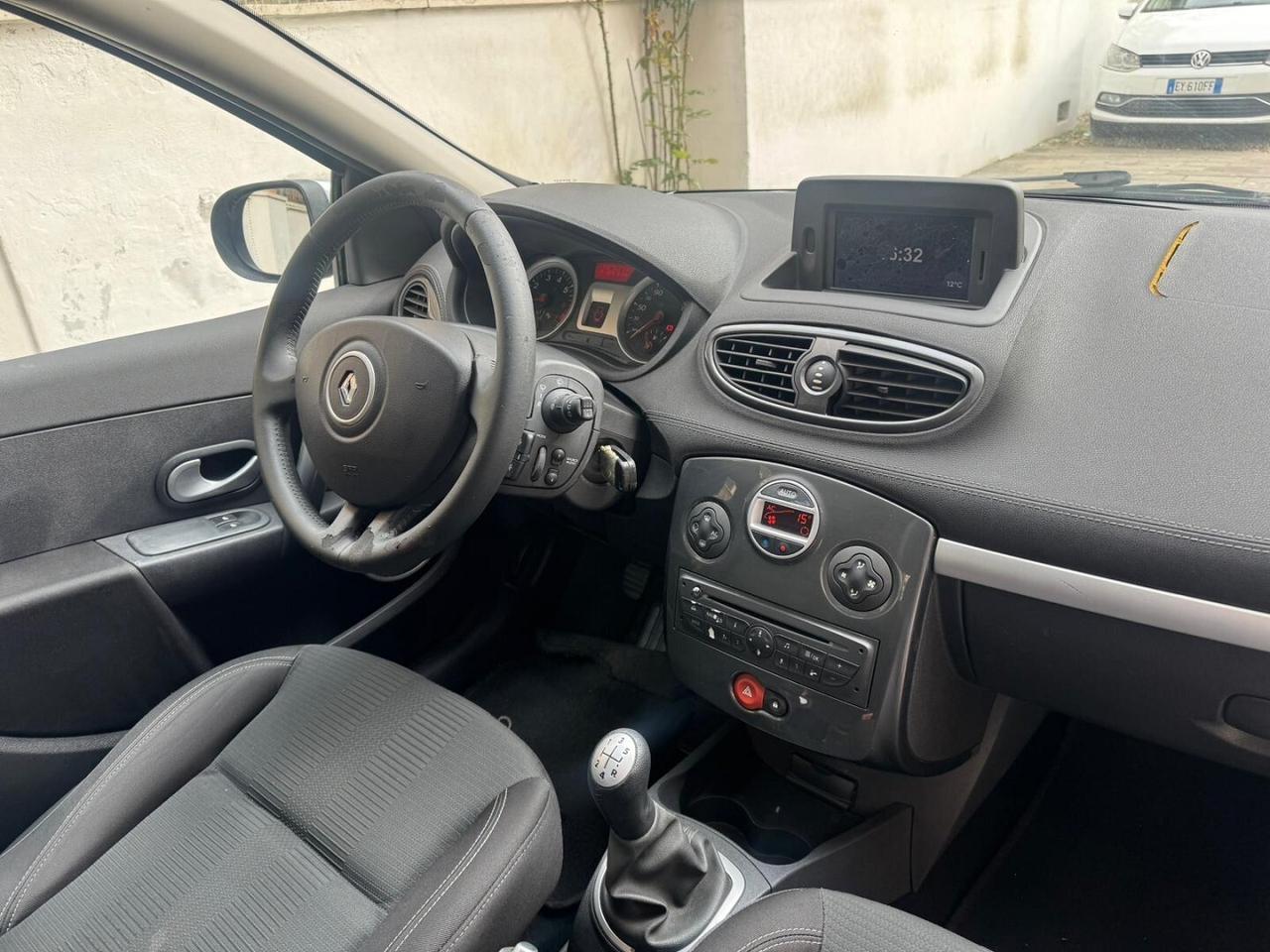 RENAULT Clio 1.2 16V TCE 100CV 5 porte Luxe GPL