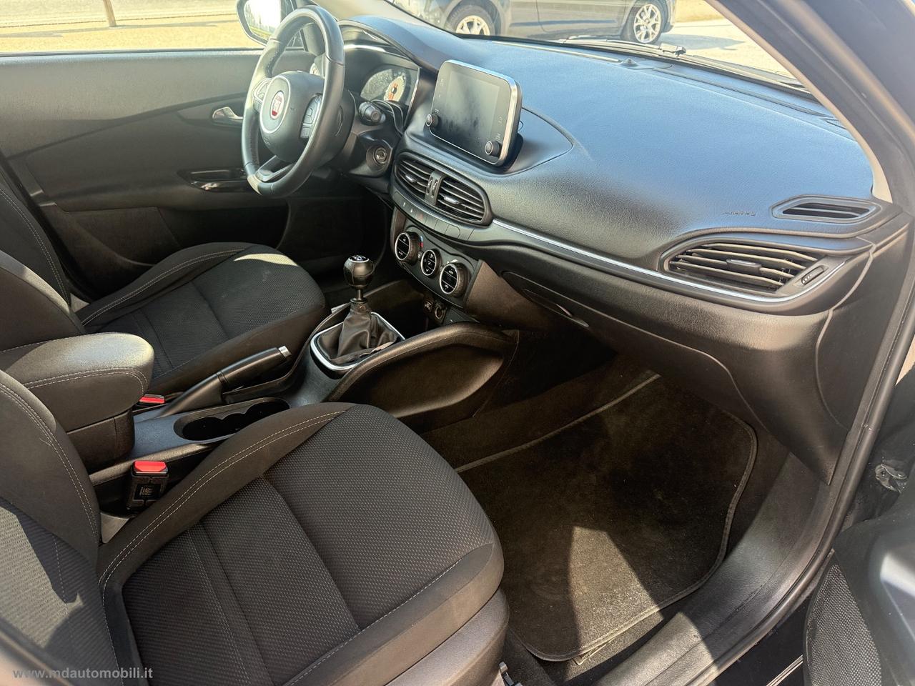 FIAT Tipo 1.4 5p. Lounge GPL RETROCAMERA NAVIGATORE