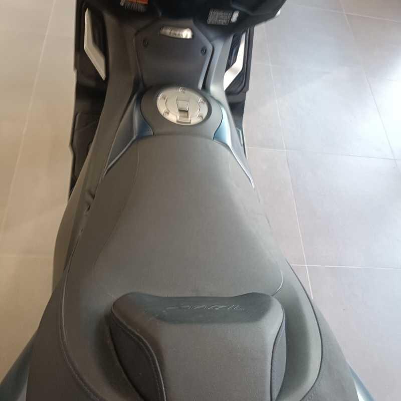Yamaha T-Max 560 - 2022