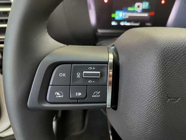 Citroen C4 motore elettrico 136 CV Shine