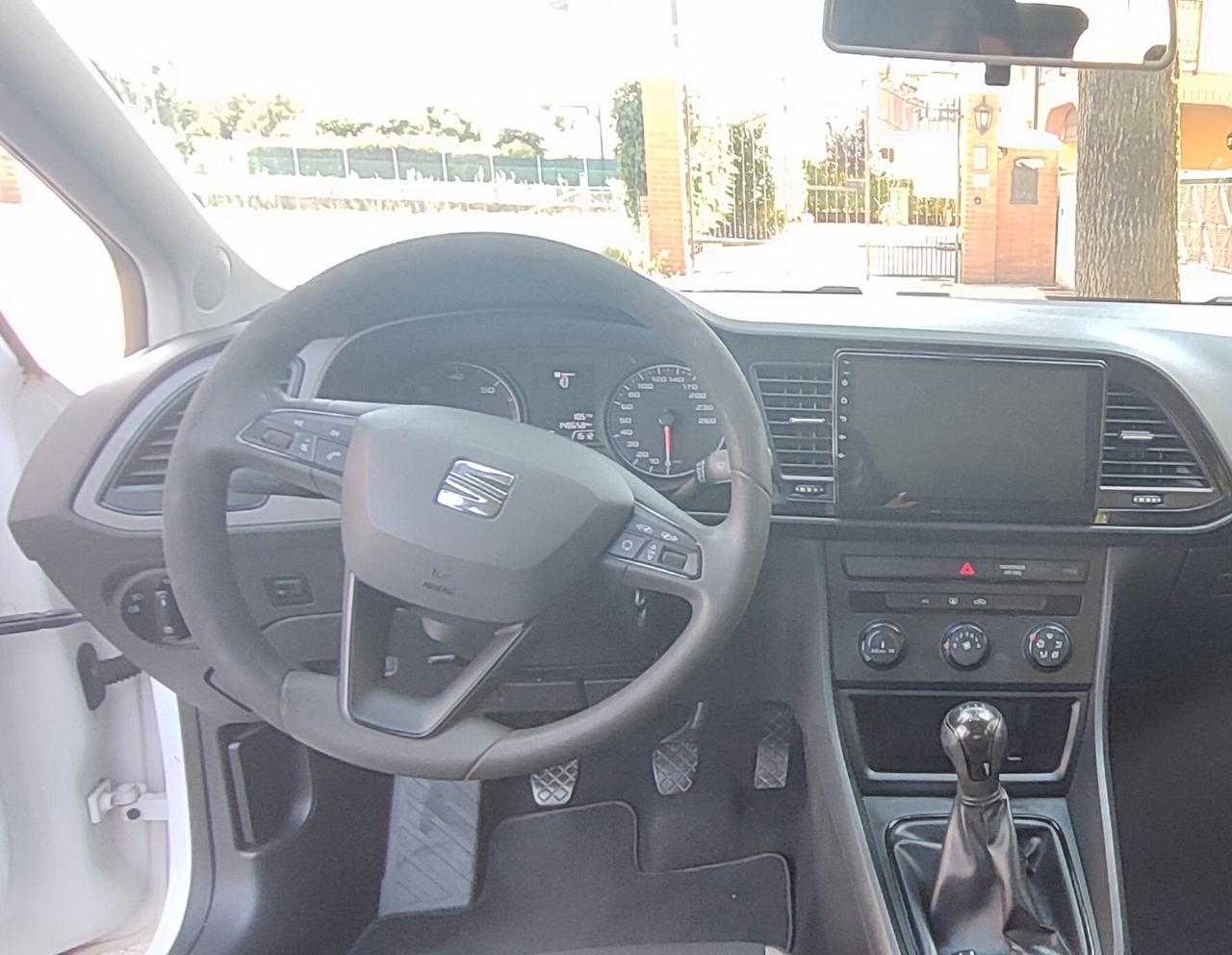 Seat Leon 1.6 TDI 90 CV 5p. Reference - OK NEOPATENTATI