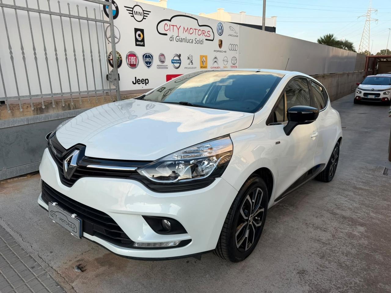 Renault Clio dCi 8V 75CV Energy Zen Fari Led
