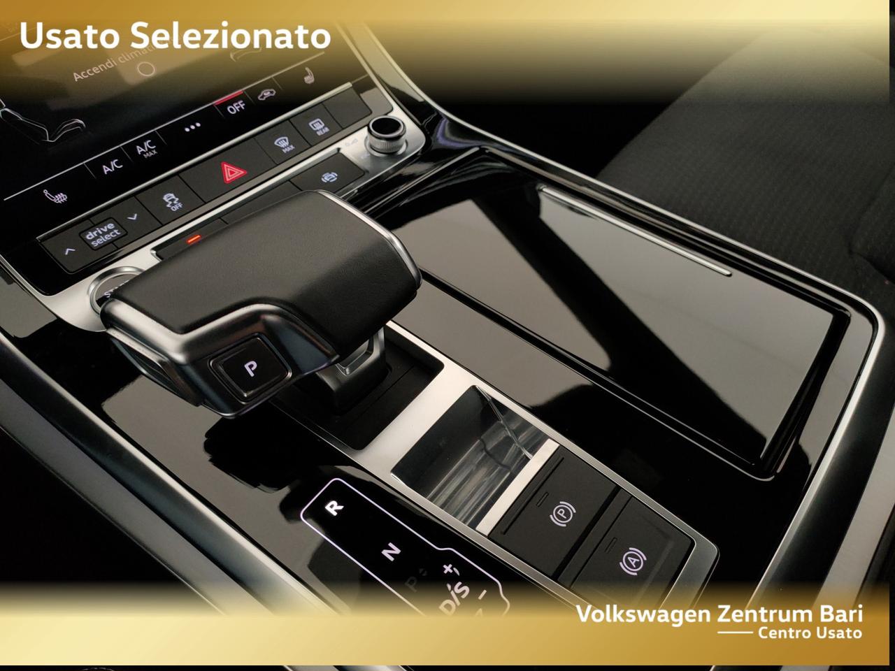 Audi Q8 50 3.0 tdi mhev quattro tiptronic