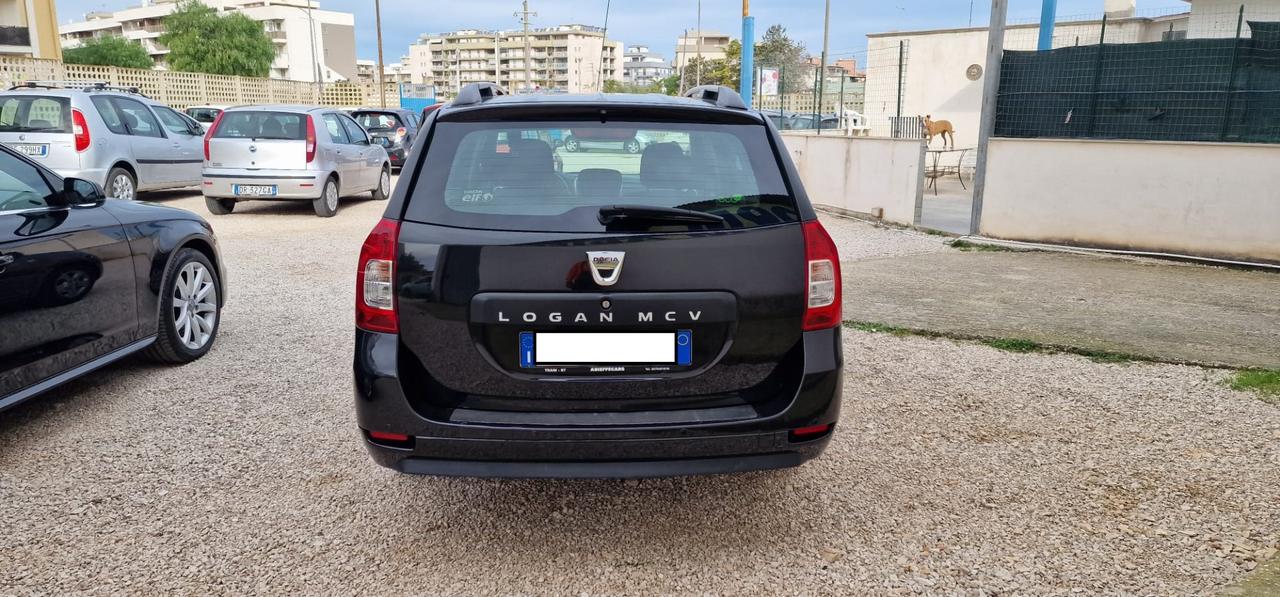 Dacia Logan 1.5 dCi 90CV Start&Stop La Gazzetta dello Sport 2015