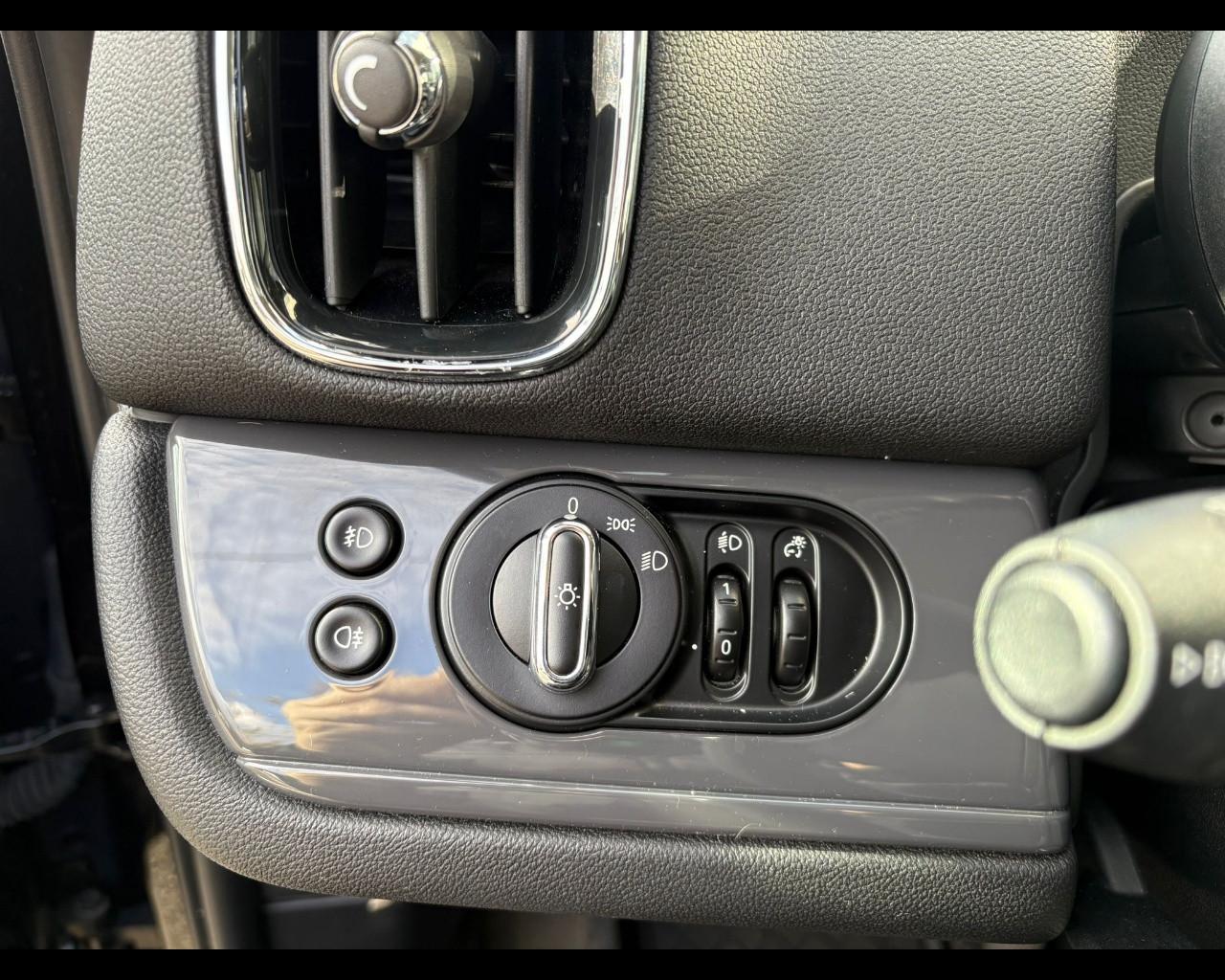 MINI Mini Countrym.(F60) - Mini 2.0 Cooper D Business Countryman Automatica