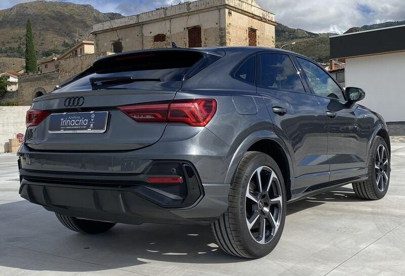 Audi Q3 SPB S Line interno ed esterno 2.0 TDI 150CV S-Tronic 35