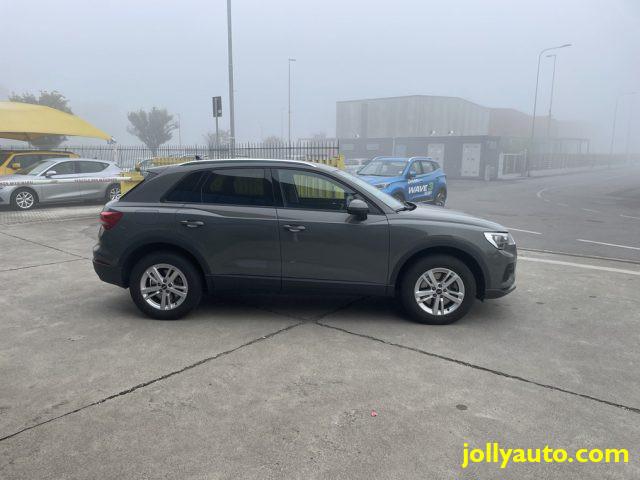 AUDI Q3 45 TFSI e S tronic Business