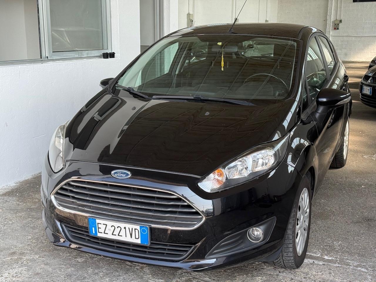 Ford Fiesta 1.4 5p. Bz.- GPL Titanium