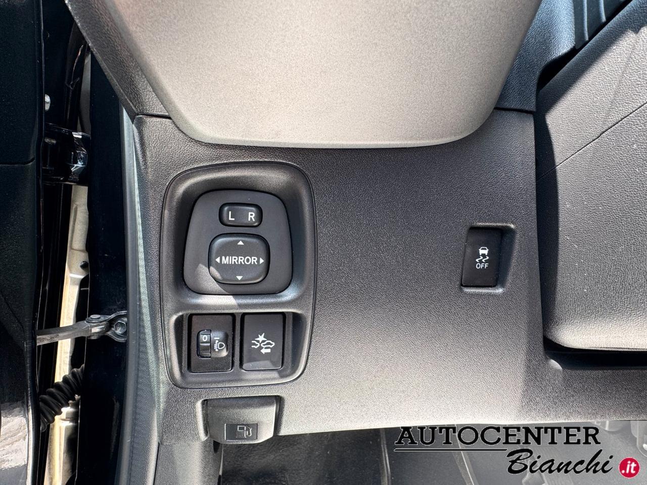 Toyota Aygo 5 Porte Aygo 5p 1.0 x-play 72cv