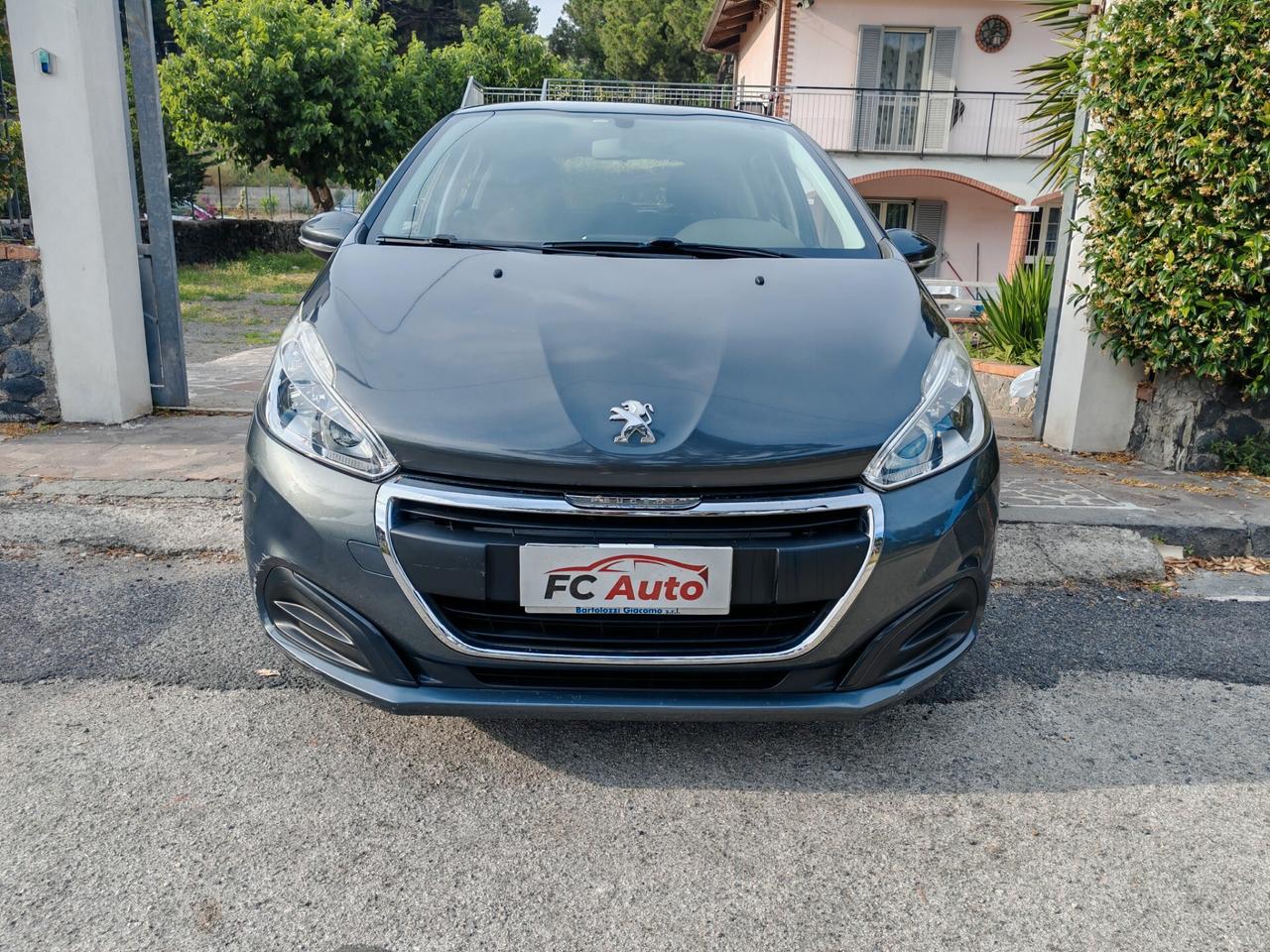 Peugeot 208 BlueHDi 75 5 porte Allure 2016