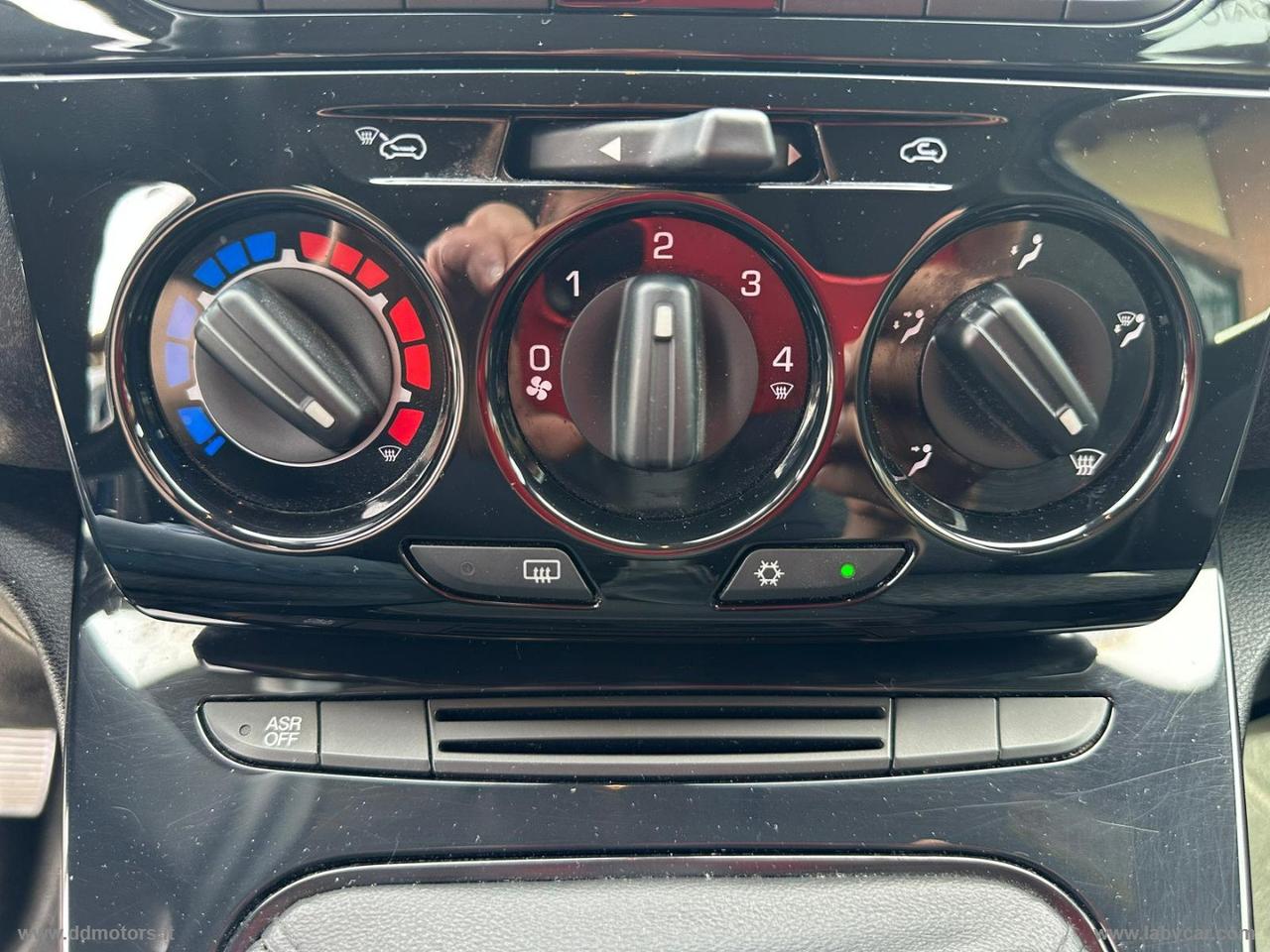 LANCIA Ypsilon 1.0 FireFly 5p.S&S Hybrid Silver *NEOPATENTATI*