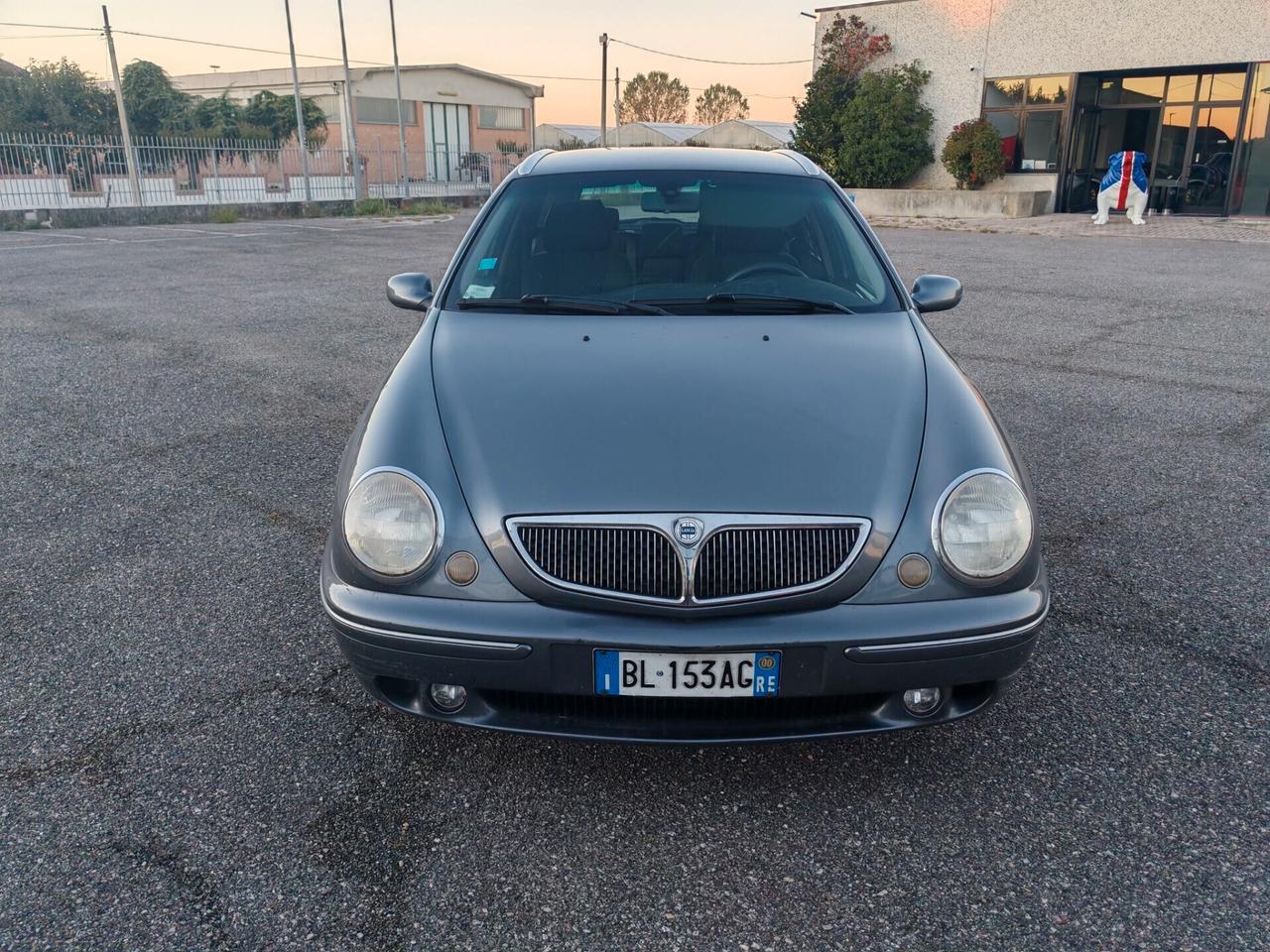 Lancia Lybra 1.9 JTD Station Wagon