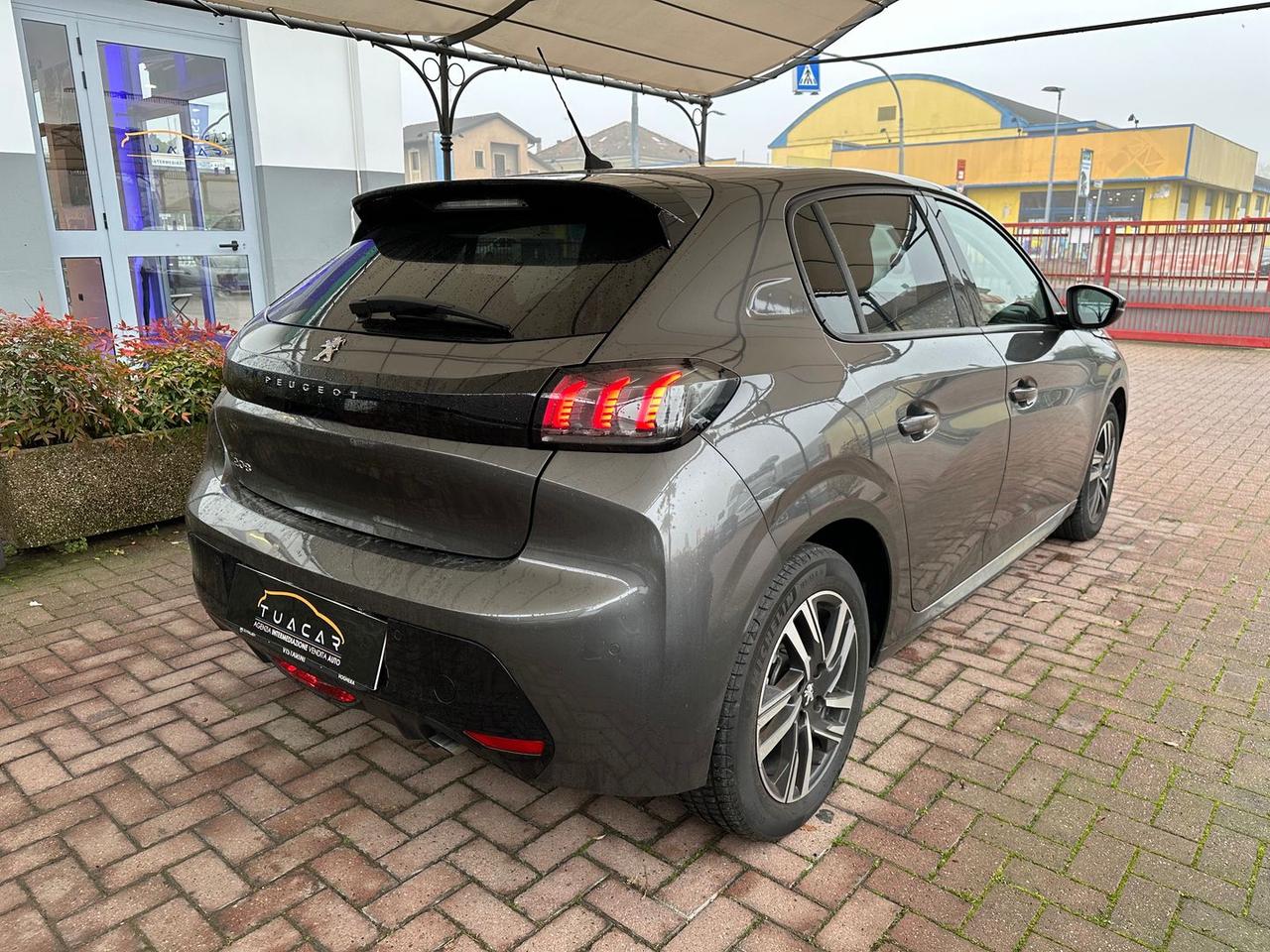 Peugeot 208 Allure Pack 1.2 PureTech 100 #7911