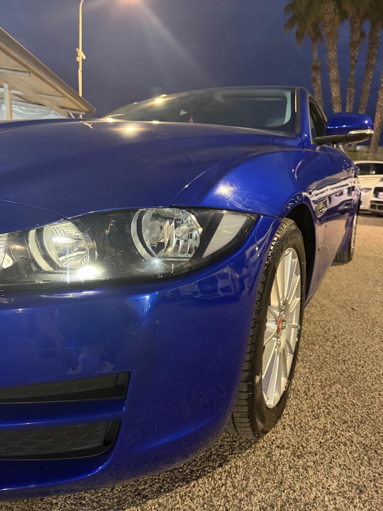 Jaguar XE 2.0 D 163 CV Portfolio