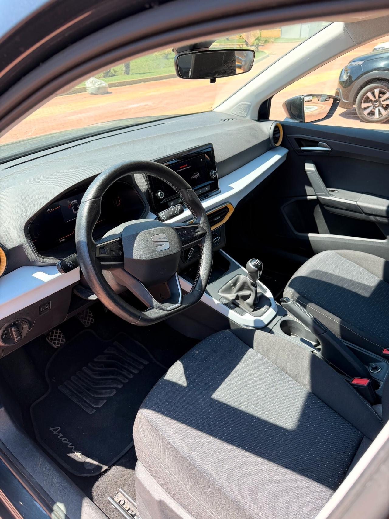 SEAT Arona 1.0 EcoTSI Style Manuale - 2025 - 57.000 km - Nera