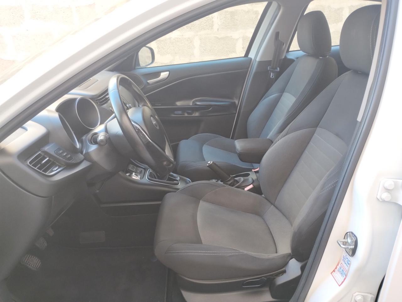 Alfa Romeo Giulietta 1.6 JTDm-2 120 CV Progression