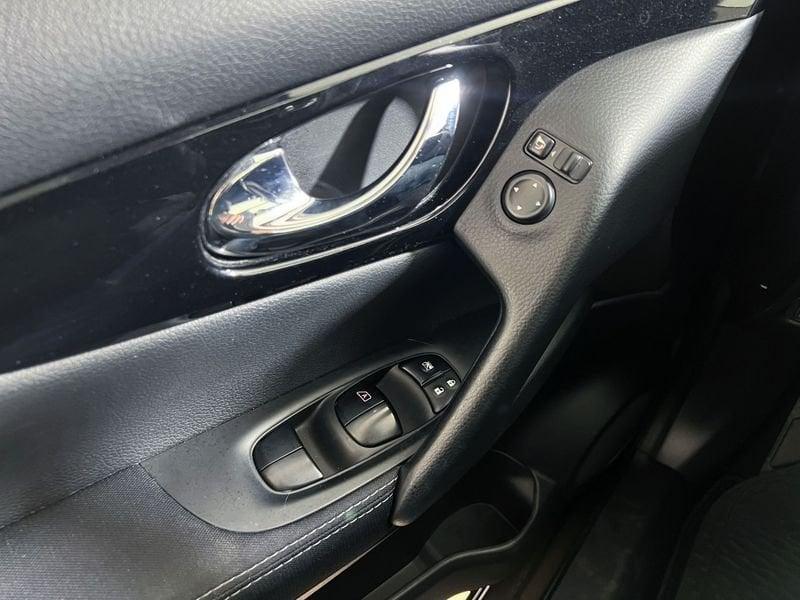 Nissan Qashqai Qashqai 1.2 DIG-T Acenta