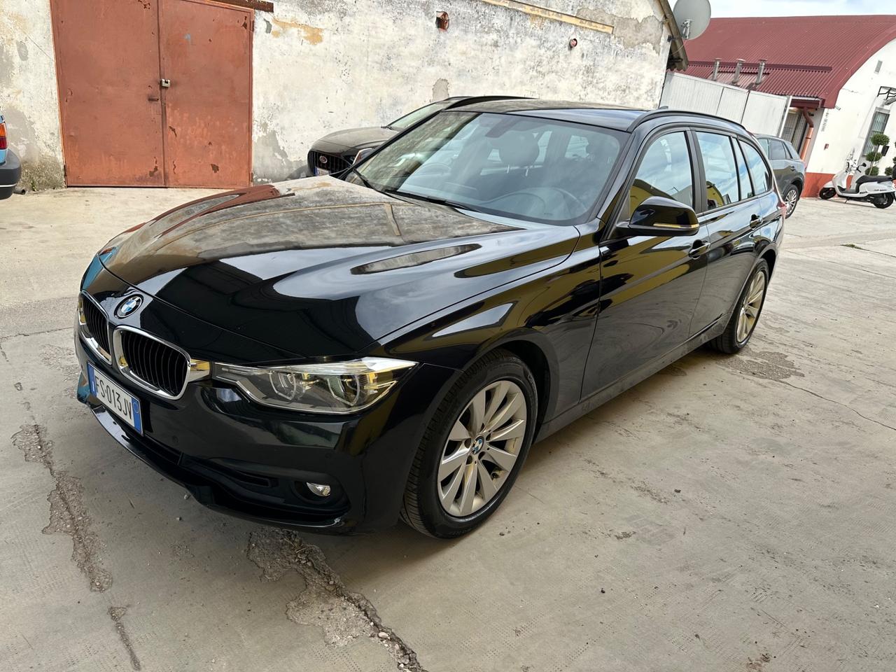 Bmw 316d Fari Led Navigatore Cambio Autom-2018