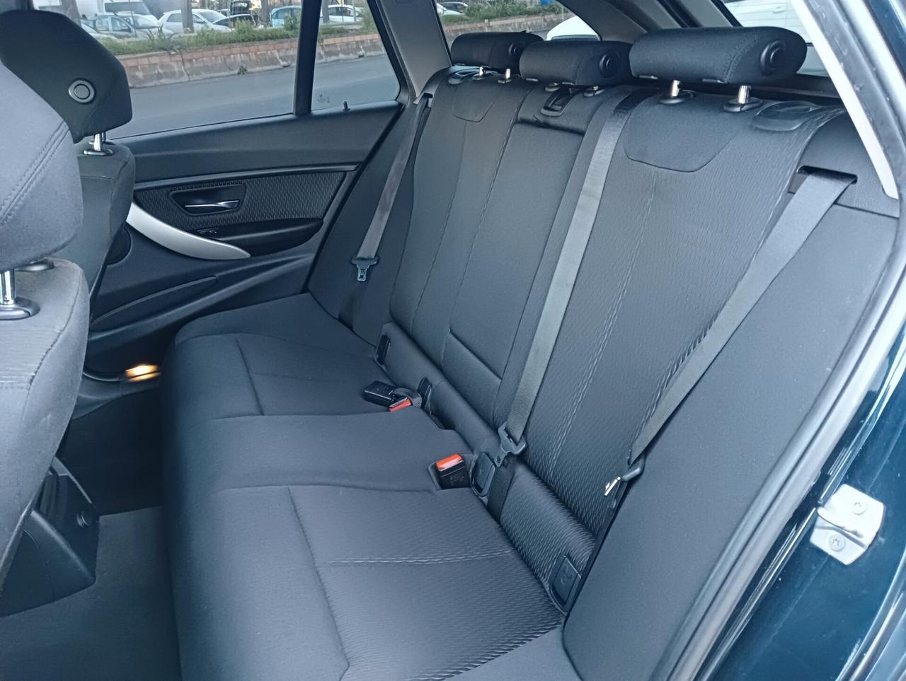 Bmw 320 320d Touring Luxury