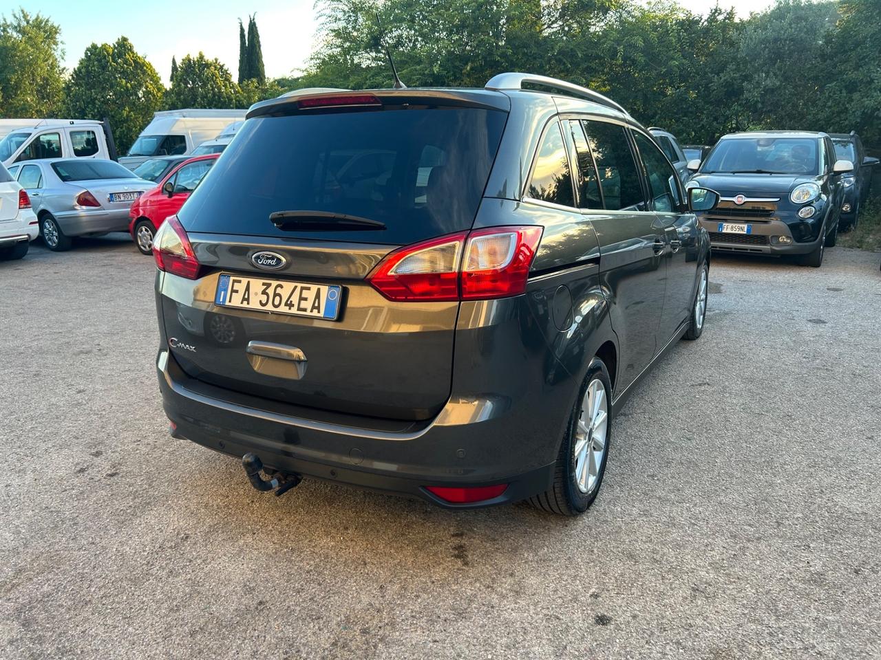 Ford C-Max7 1.5 TDCi 120CV 7 Posti Gancio Traino