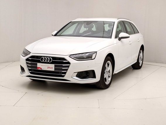 AUDI A4 AVANT 30 TDI S TRONIC del 2019