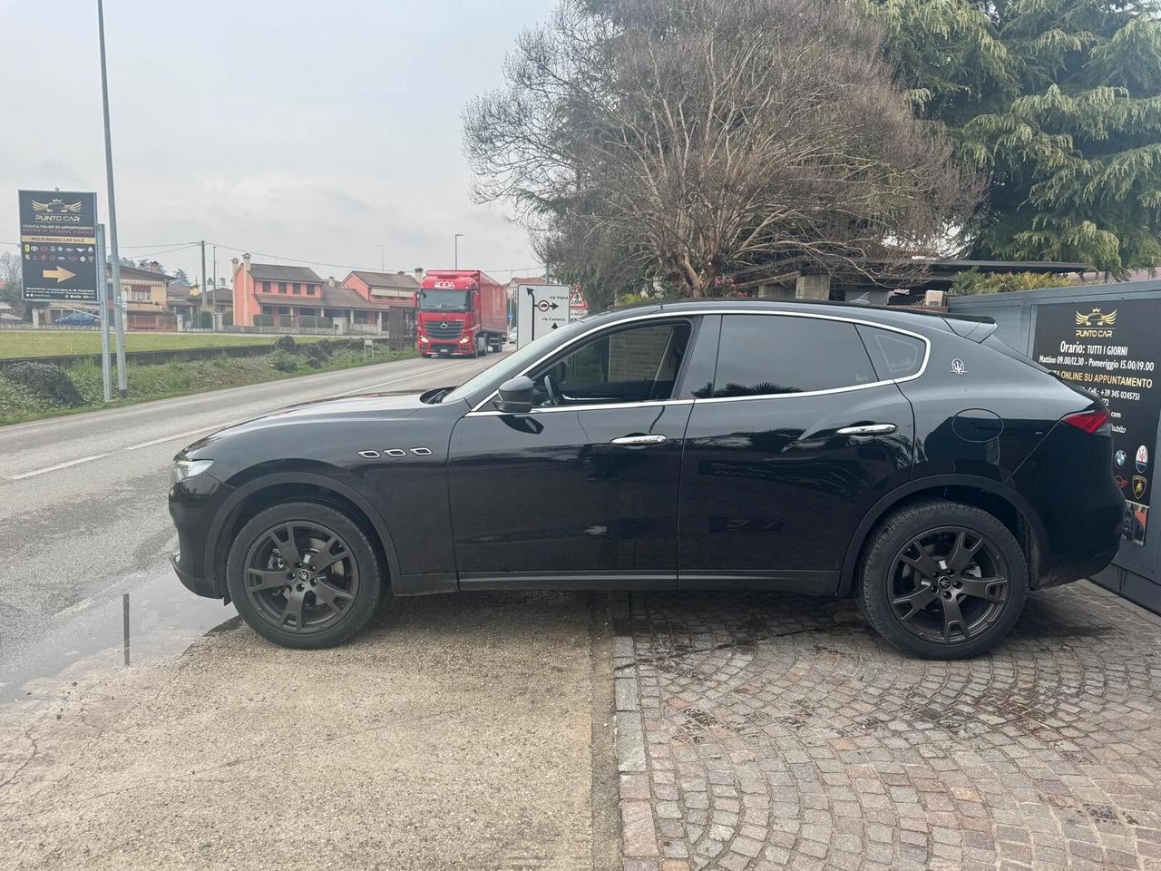 Maserati Levante V6 AWD Gransport