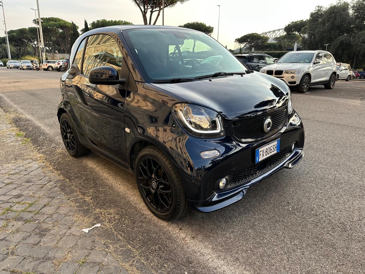 Smart Fortwo 90CV Parisblue Superpassion NAVI LED