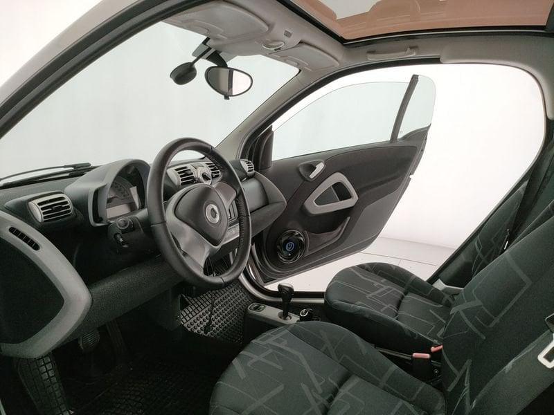 smart fortwo fortwo 1000 52 kW MHD coupé passion