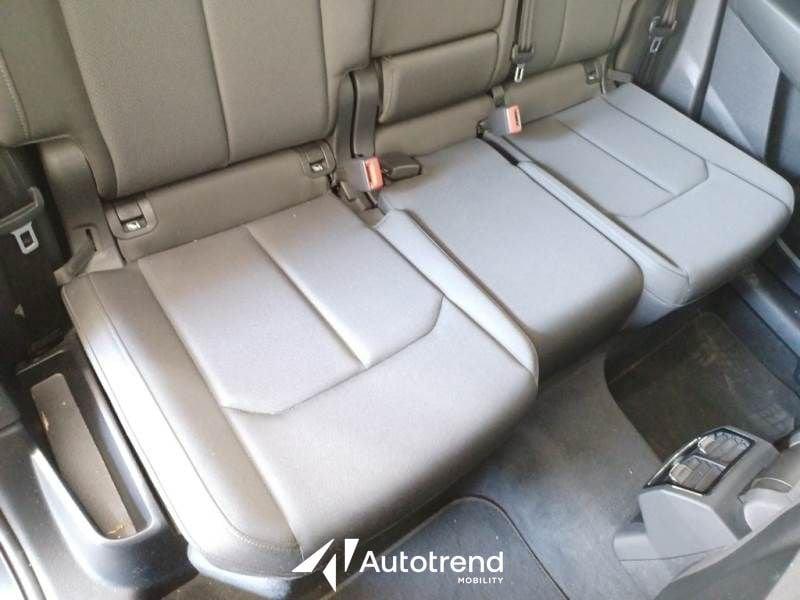 Audi Q3 35 TDI 150 CV S Tronic Automatica S Line Edition