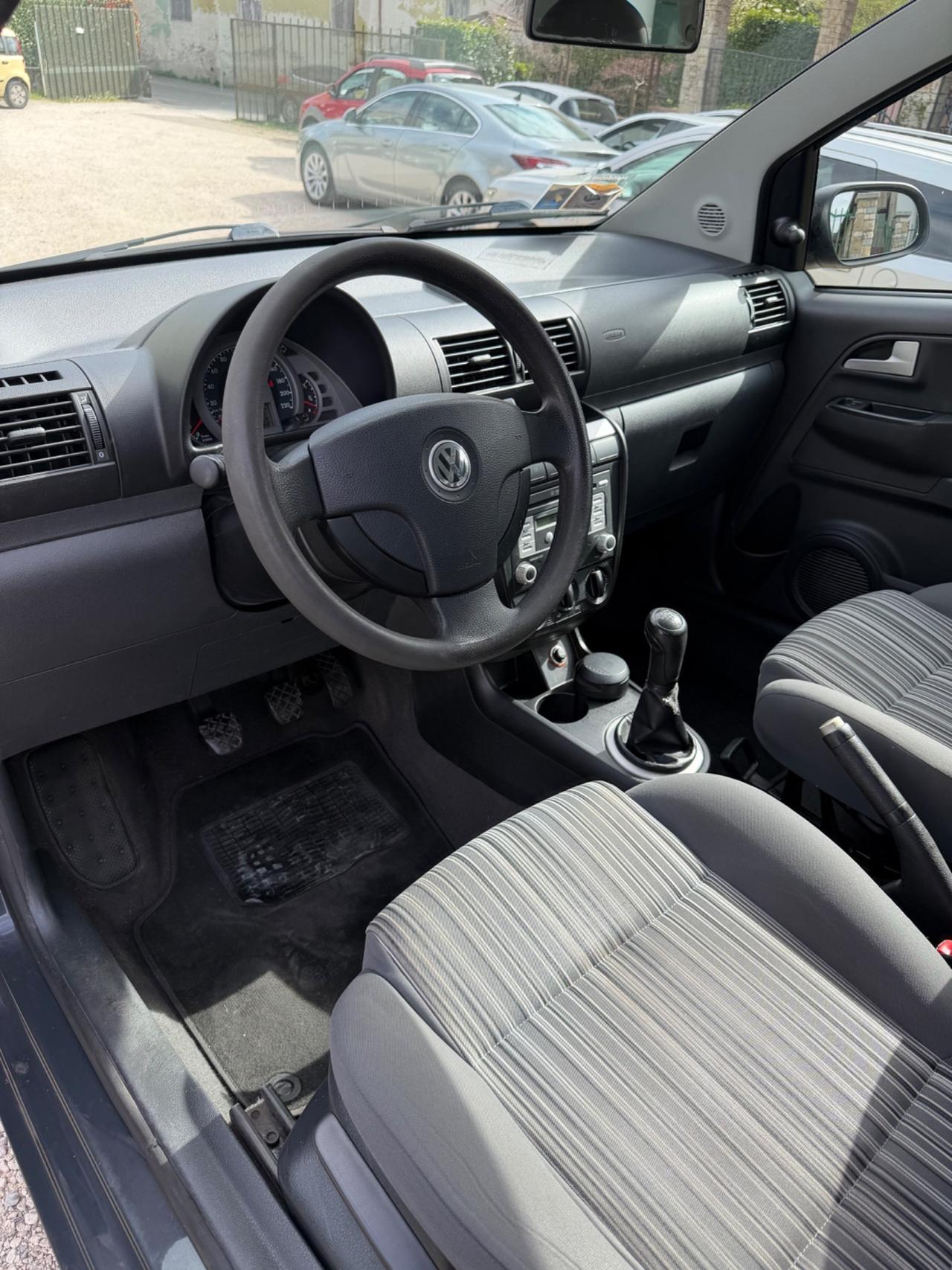 Volkswagen FOX 1.2 TRENDLINE KMCERT NEOPAT UNICOPR