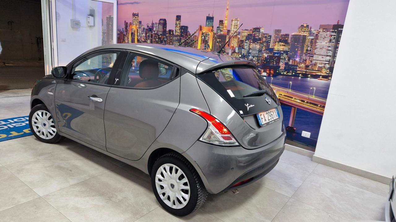 Lancia Ypsilon 1.3 MJT 16V 95 CV 5 porte S&S Elle
