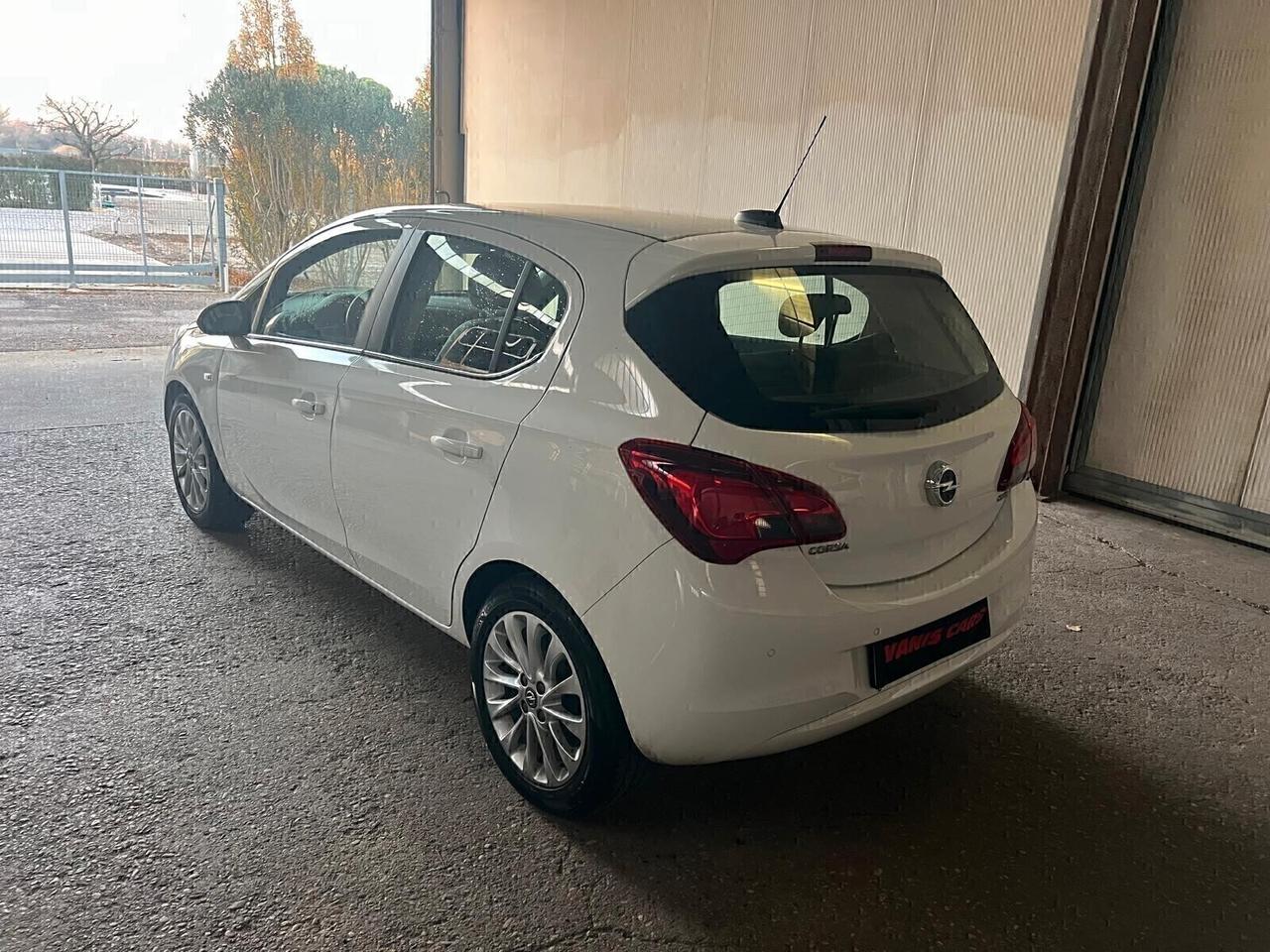 Opel Corsa 1.3 CDTI 5 porte Black Edition-2018