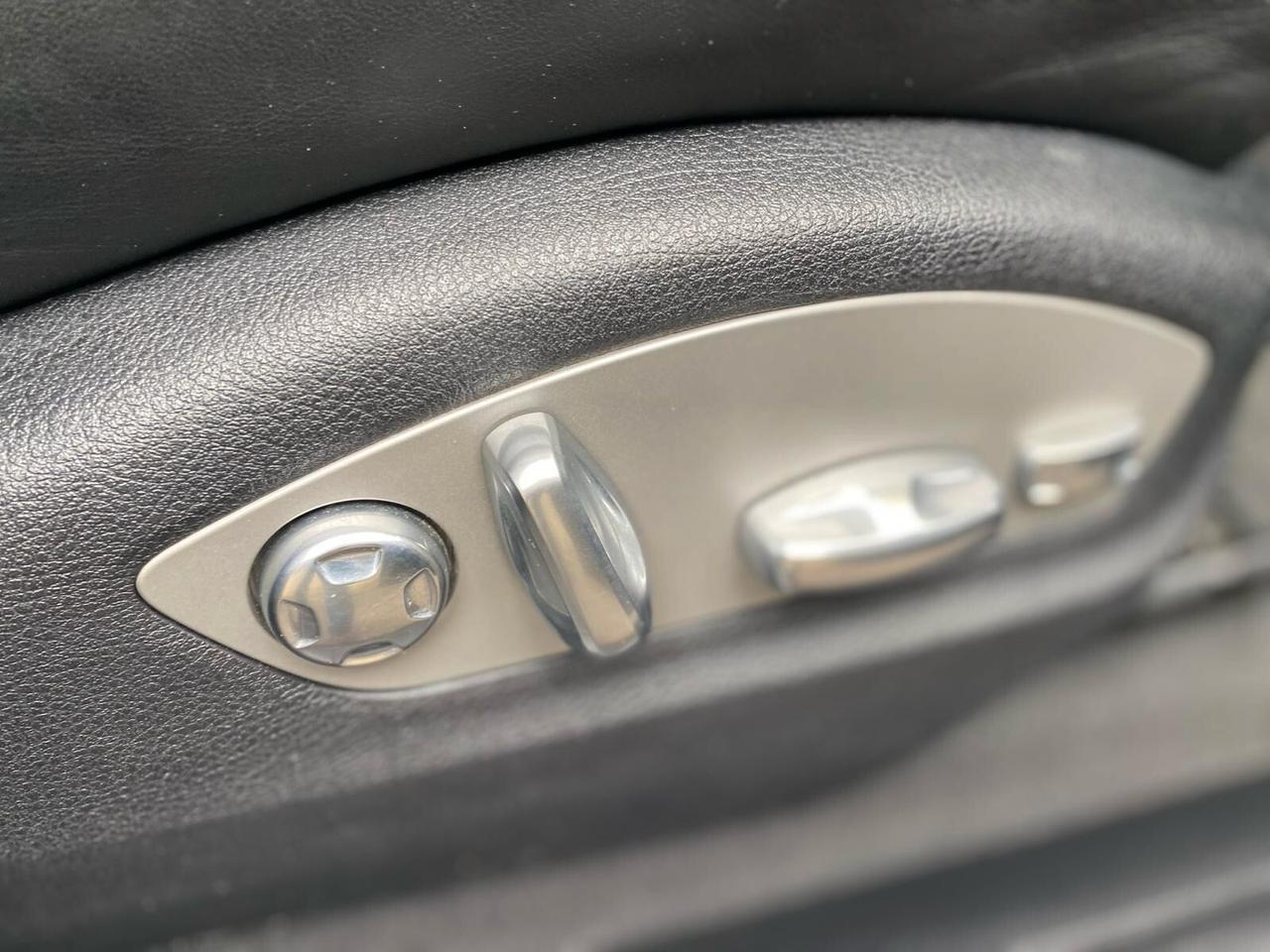 Porsche Macan 2.0 pdk con tetto panoramico