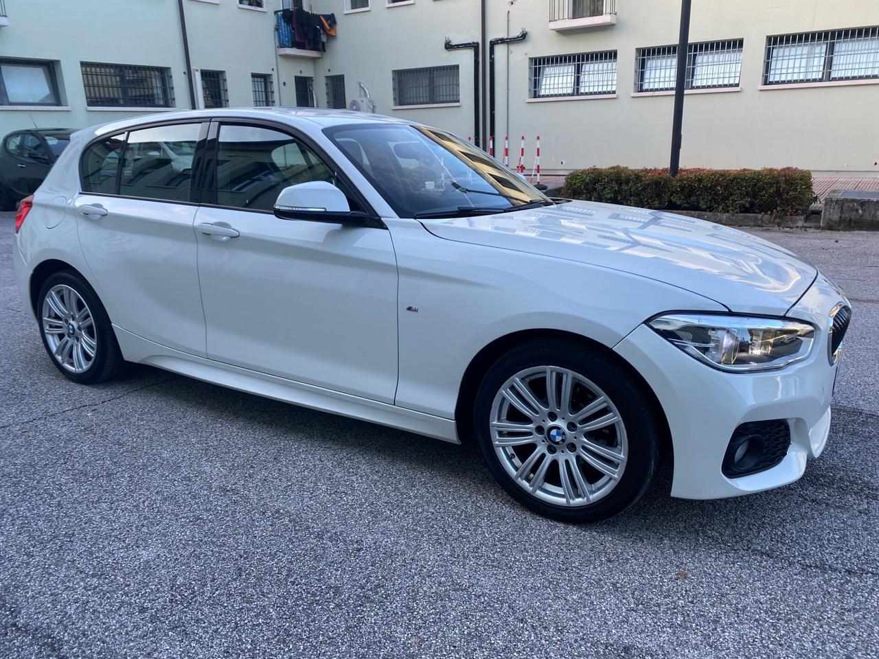Bmw 118 118d 5p. Msport