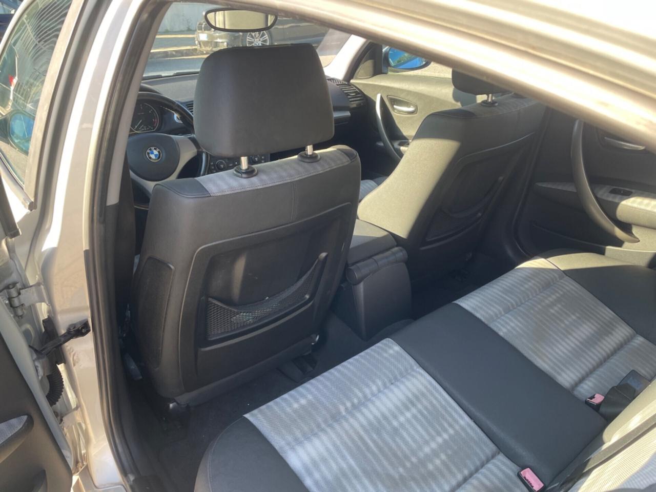 Bmw 118 118d cat 5 porte Attiva