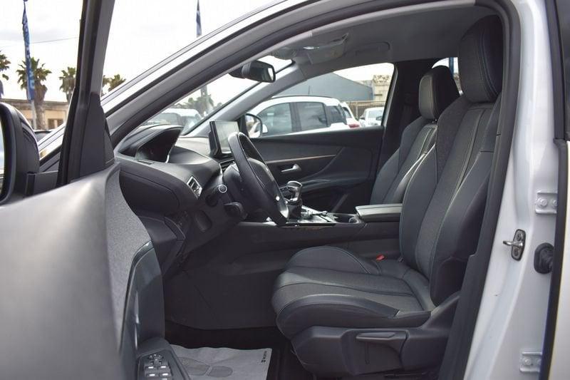 Peugeot 3008 BlueHDI 130 S&S Allure Pack