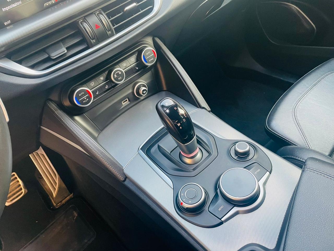 Alfa Romeo Stelvio 2.2 Turbodiesel 210 CV AT8 Q4 Sport Edition Black