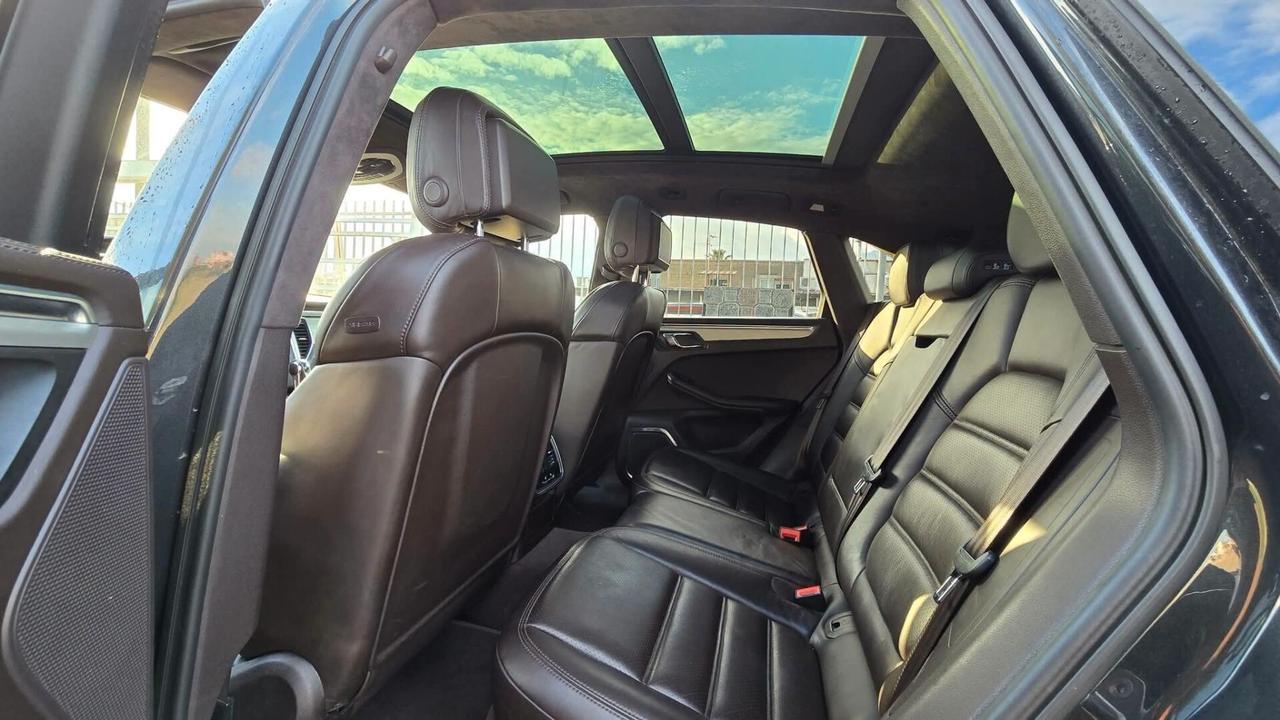 Porsche Macan 3.6 Turbo