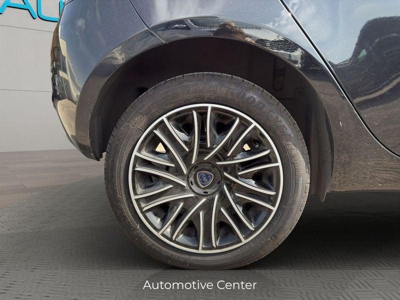 Lancia Ypsilon 1.2 69cv GPL GOLD PLUS