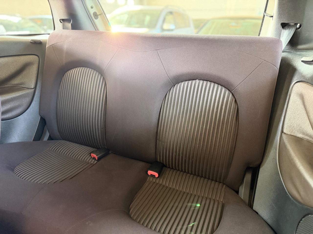 Lancia Ypsilon 1.3 MJT 75 CV Elle NEOPATENTATI